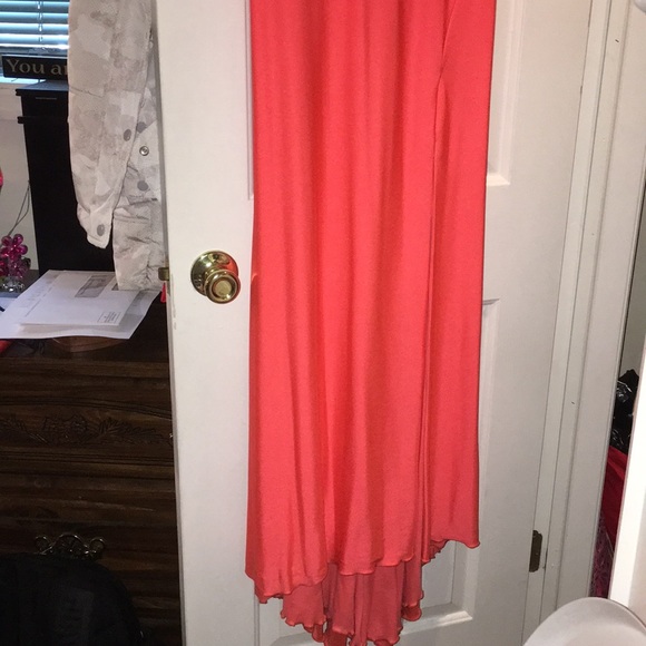 GORGEOUS PROM DRESS - Picture 2 of 8